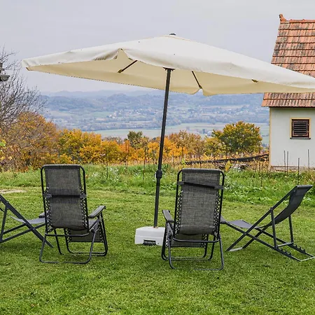 Trta With Vineyard View *